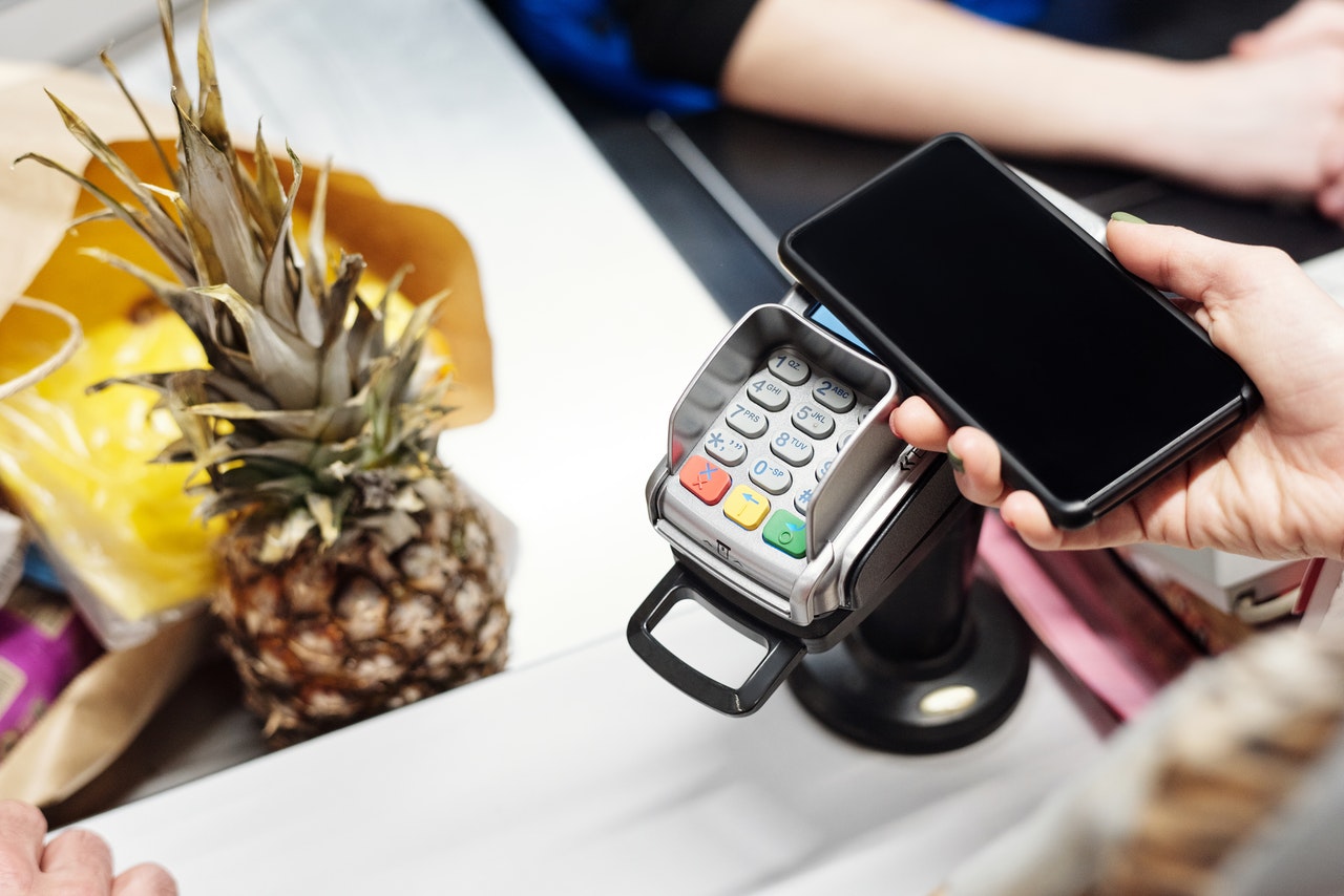 Riscuri pe care ni le asumam cand platim cu telefonul mobil