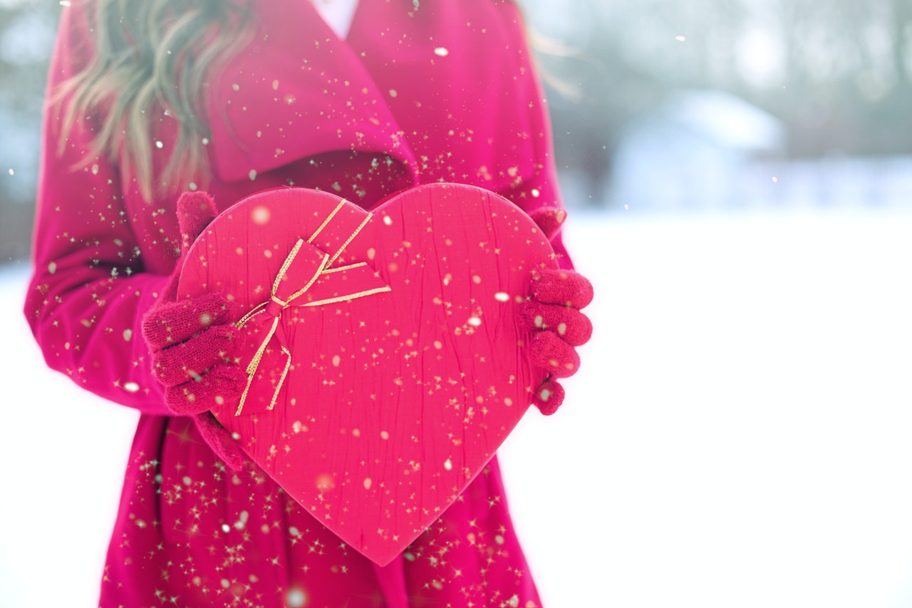 SPECIAL: Cum sa alegi cadoul perfect pentru EA de Valentine’s Day?