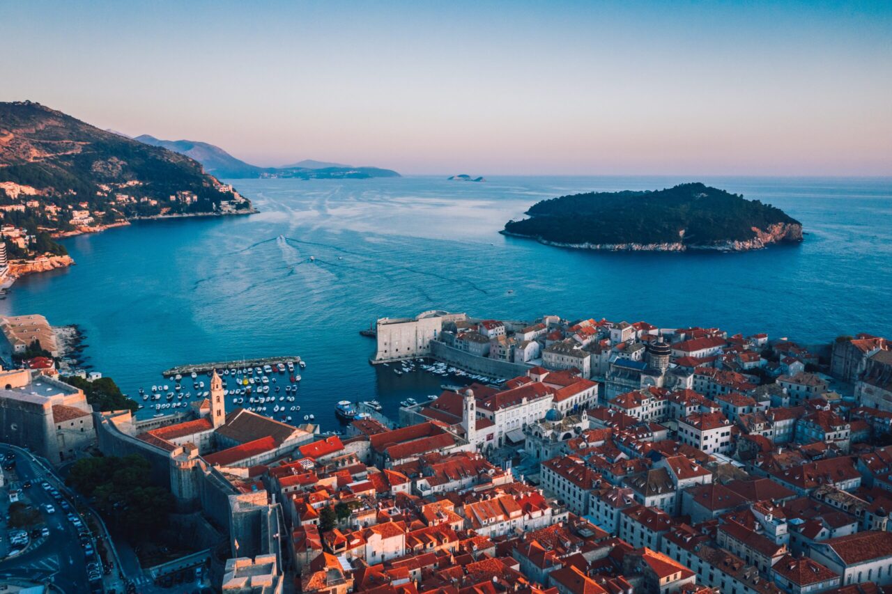 Cele mai potrivite orase pentru un city break in octombrie