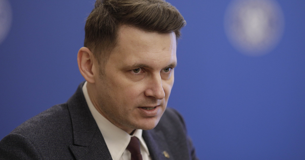 Reformele lui Ilie Bolojan: O analiză a impactului politic și social în contextul atacurilor PSD
