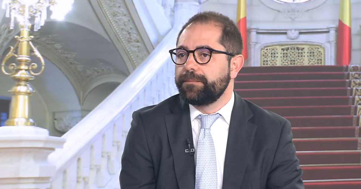 România în Criză: Riscurile Politice și Economice Ale Instabilității Guvernamentale