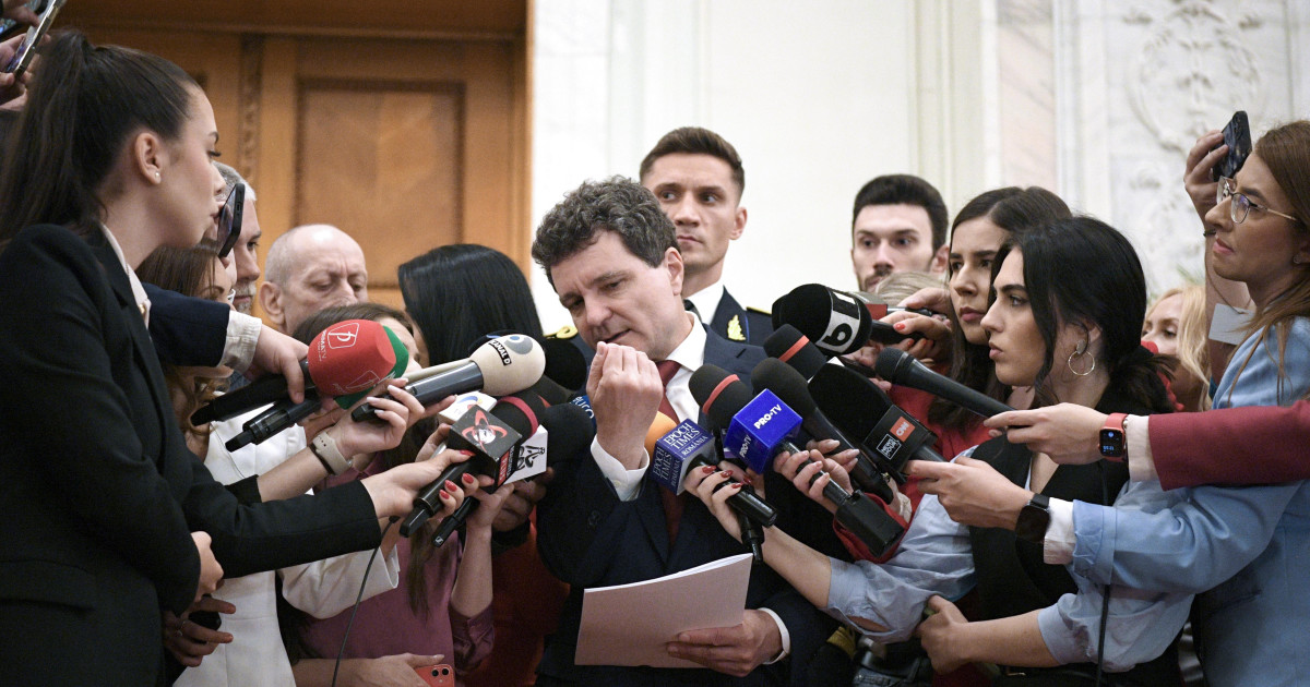 Criza politică din România: Tensiunile PSD – PNL și rolul președintelui Nicușor Dan ca mediator