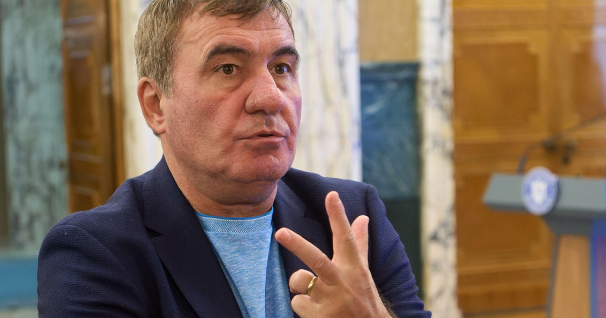 Gică Hagi, o nouă etapă în cariera sa? Analiza negocierilor cu FRF pentru postul de selecționer