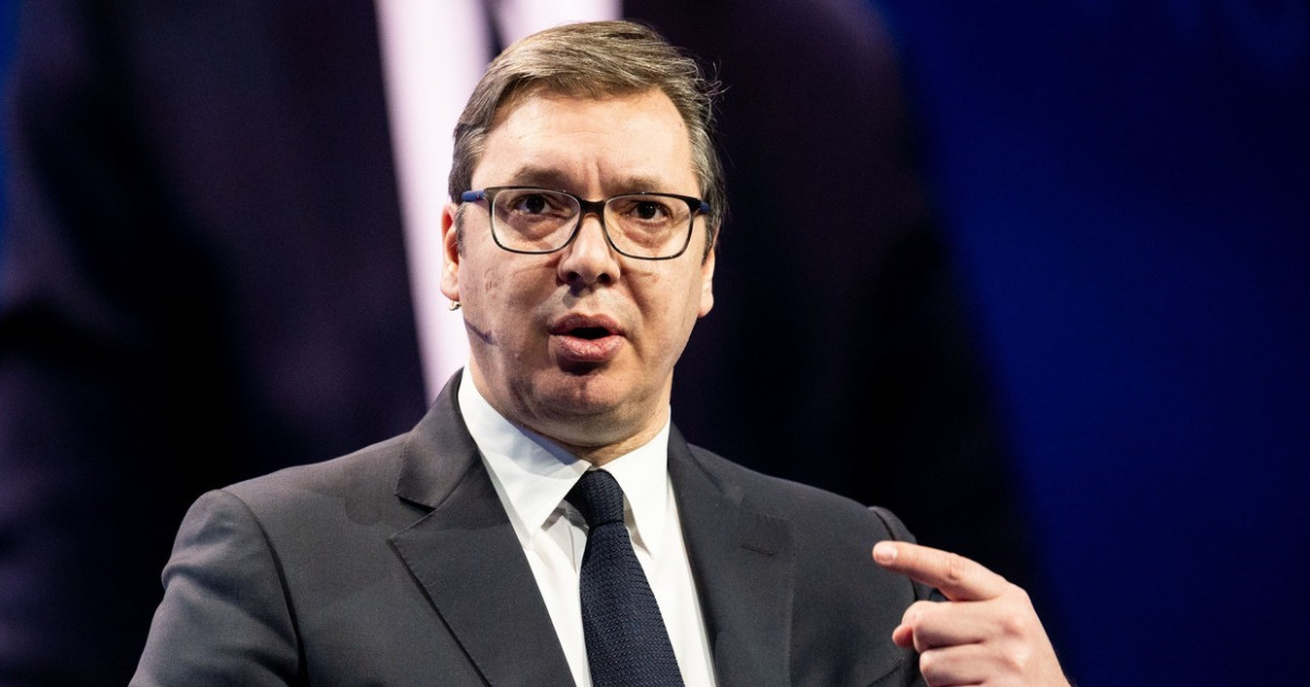 Serbia Își Consolidă Apărarea: Viziunea lui Vucic și Implicațiile pentru Stabilitatea Regională