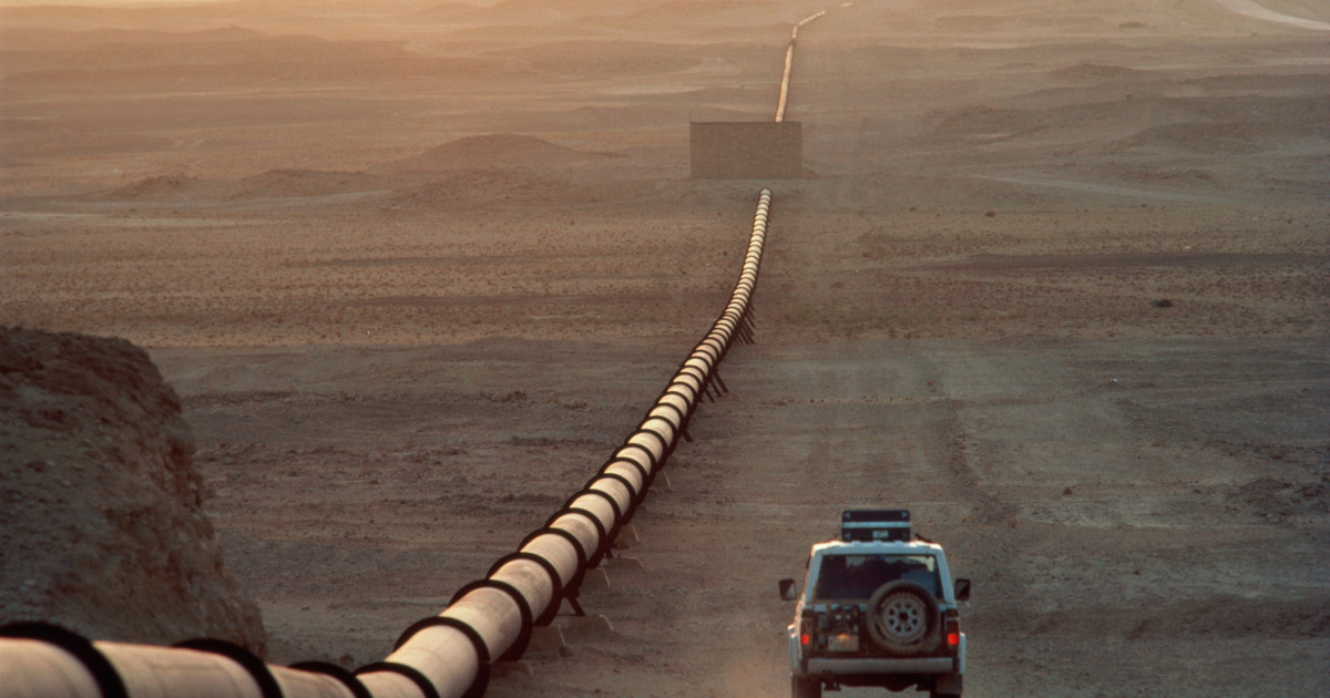 Revenirea Conductei de Petrol din Arabia Saudită: Implicații Strategice și Economice după Atacuri