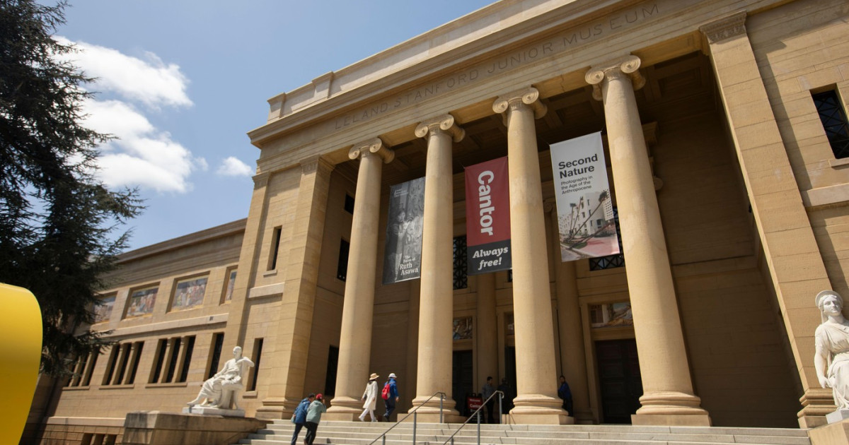 Impactul Deciziei Rusiei de a Declara Universitatea Stanford „Organizație Nedorită”