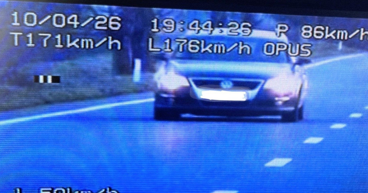 Cozonacii în pericol: O vitezomană și provocările siguranței rutiere în România
