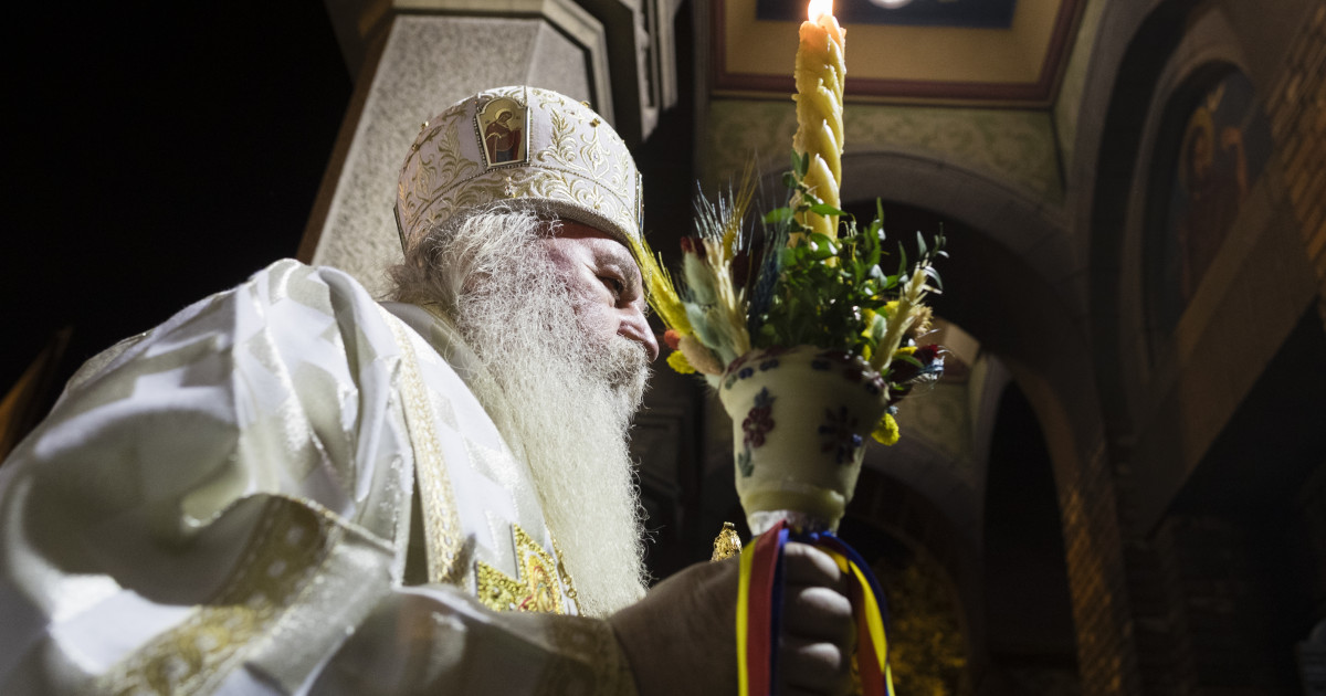 Lumina Sfântă de Paște: Semnificații, Tradiții și Impact Spiritual