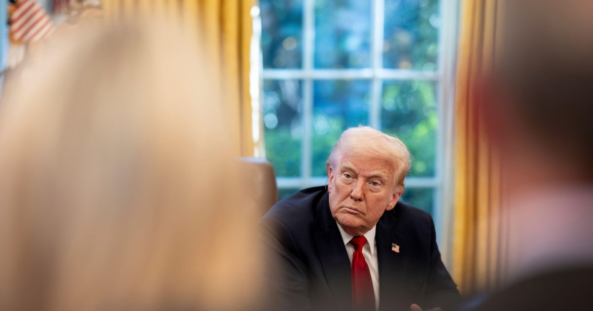 Diviziuni în Mișcarea MAGA: Critici și Provocări pentru Donald Trump în Contextul Tensiunilor cu Iranul