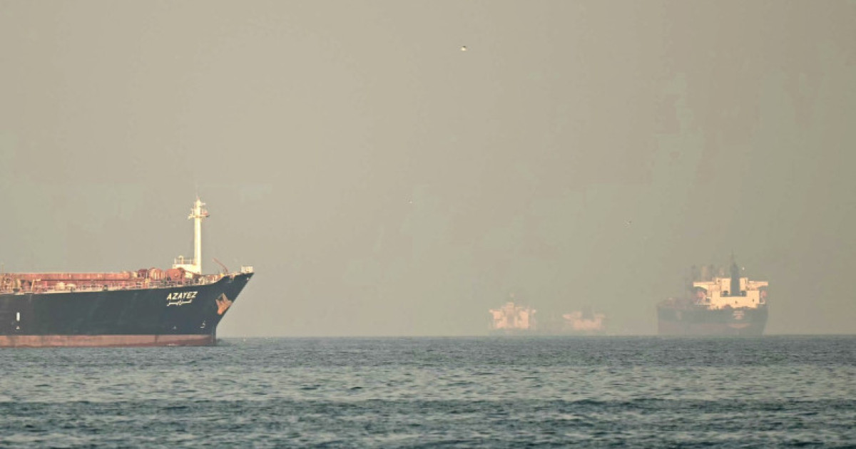 Impactul Controlului Iranian asupra Strâmtorii Ormuz: O Analiză a Creșterii Prețului Petrolului și a Geopoliticii Regionale