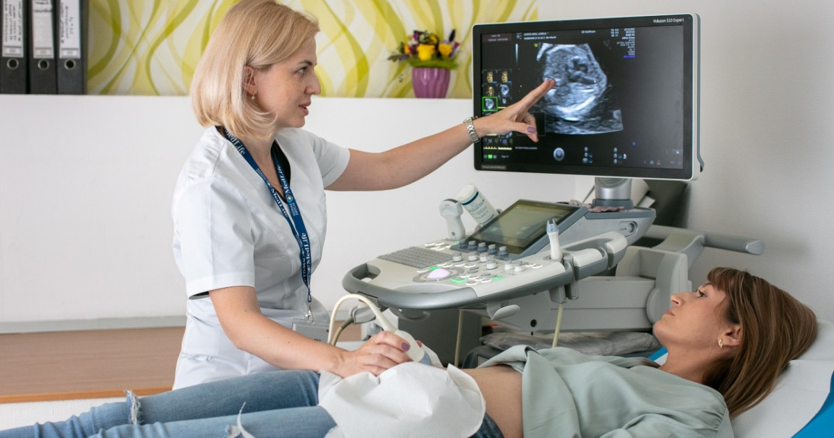 O intervenție medicală care a salvat două vieți: Povestea unei gravide învingătoare în fața cancerului