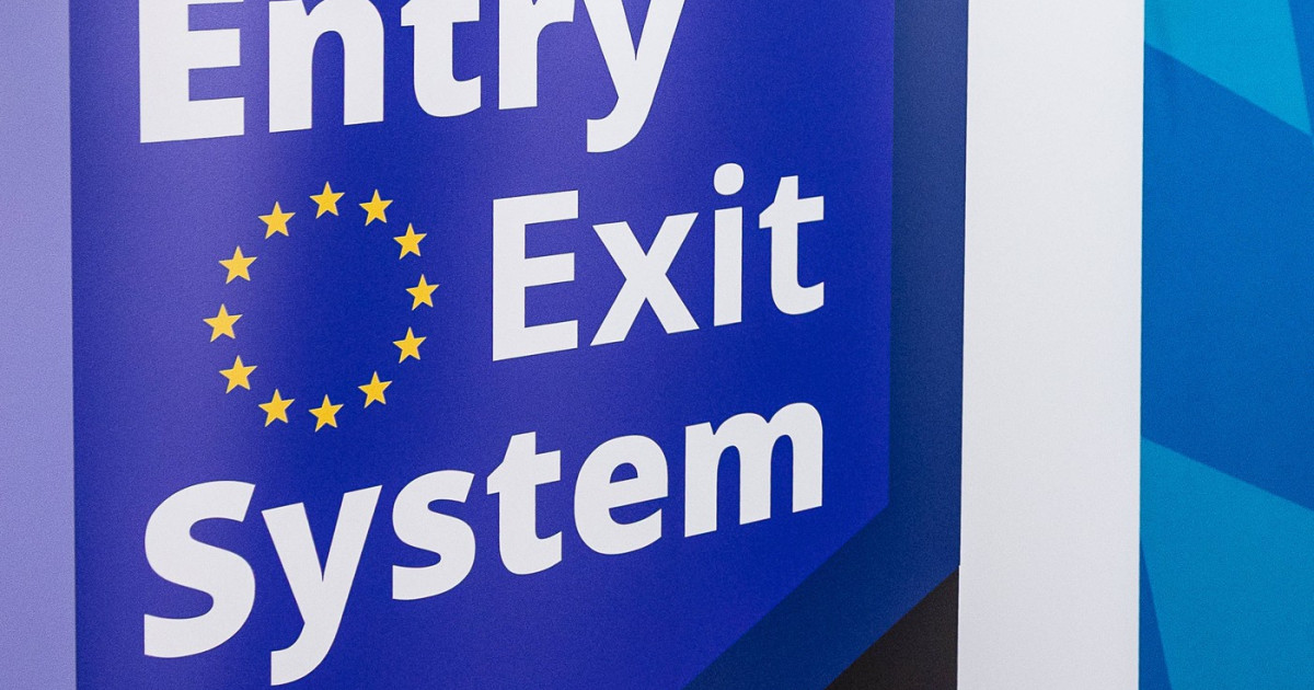 Transformarea Controlului la Frontieră în Uniunea Europeană: Impactul Noilor Reguli EES asupra Călătoriilor Internaționale