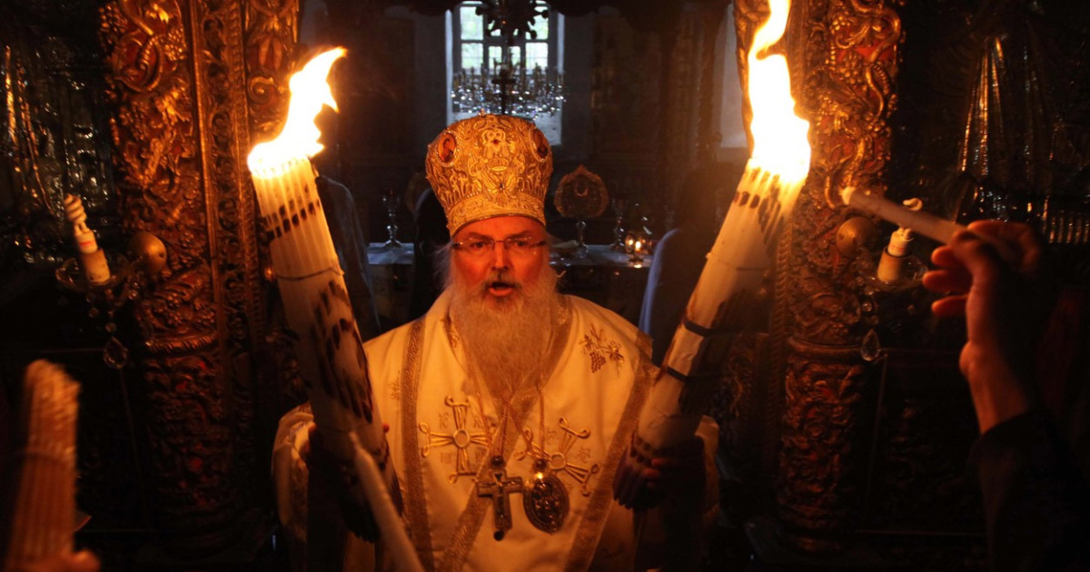 Aducerea Sfintei Lumină de Paște: Tradiții, Provocări și Scenariul de Rezervă al BOR în Contextul Geopolitic Actual
