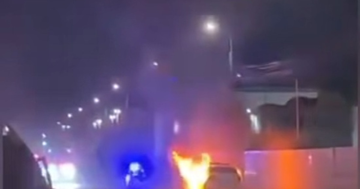Incendiul unei Mașini de Poliție în Iași: O Problemă Sistemică a Mentenanței și Siguranței Publice