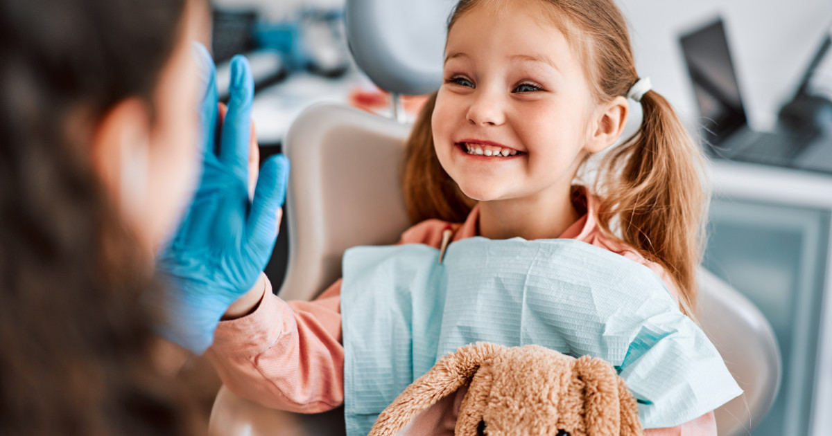 Criza stomatologică din România: Peste un milion de elevi fără acces la îngrijire dentară în școli