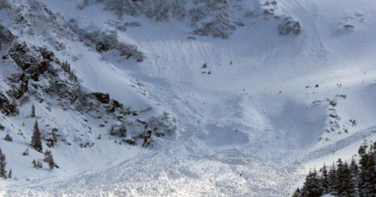 Avalanșe în Munții României: Riscuri și Implicații în Contextul Schimbărilor Climatici