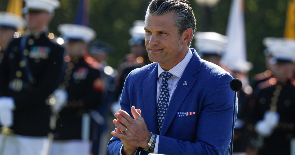 Schimbări Controversate în Rândul Comandamentului Militar American: Epurările Ordinate de Pete Hegseth în Contextul Războiului din Orientul Mijlociu
