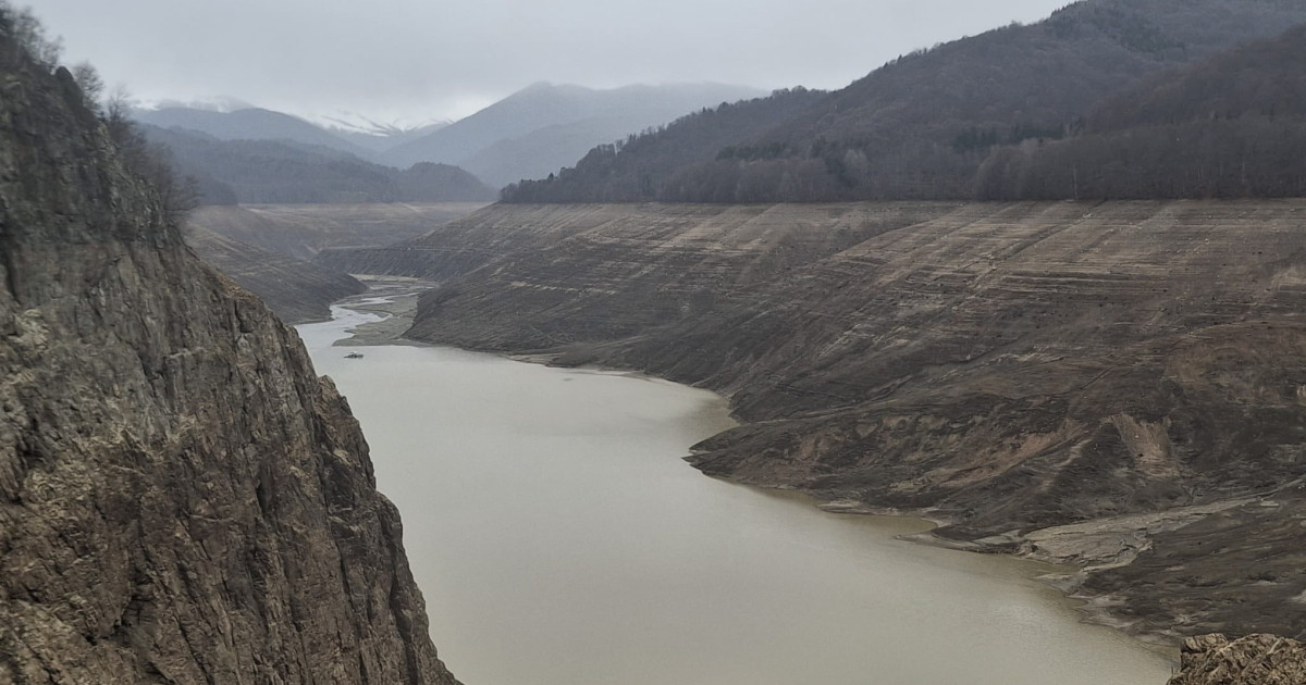 Reumplerea Lacului Vidraru: Proiect Esențial pentru Securitatea Energetică a României