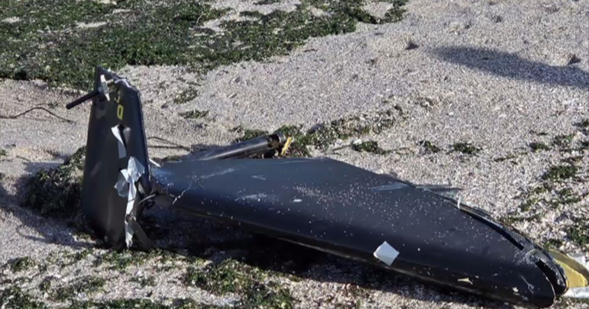 Descoperirea unui Fragment de Dronă pe Plaja dintre Costinești și Tuzla: O Analiză Detaliată