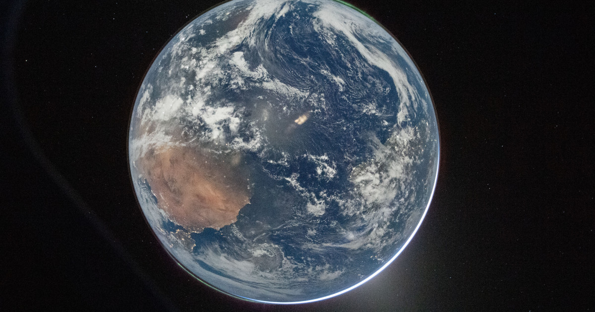 O Privire Dincolo de Terra: Mesajele Astronauților Misiunii Artemis 2 și Impactul Lor