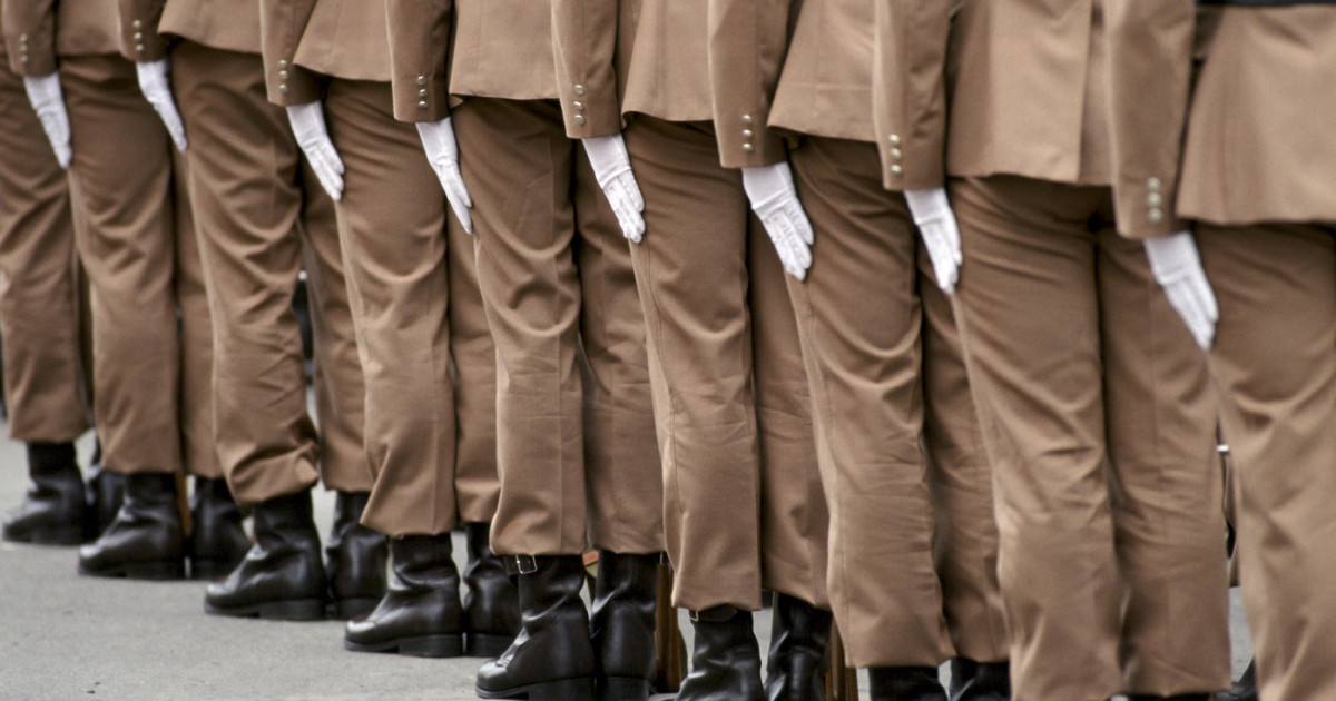 Criza Forțelor Armate Ungare: O Analiză a Declarațiilor Fostului Reprezentant Militar