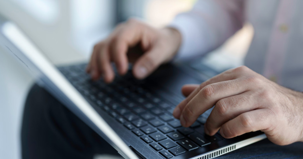 Atenție la fraudele online: Avertismentul DNSC privind utilizarea imaginii Loteriei Române