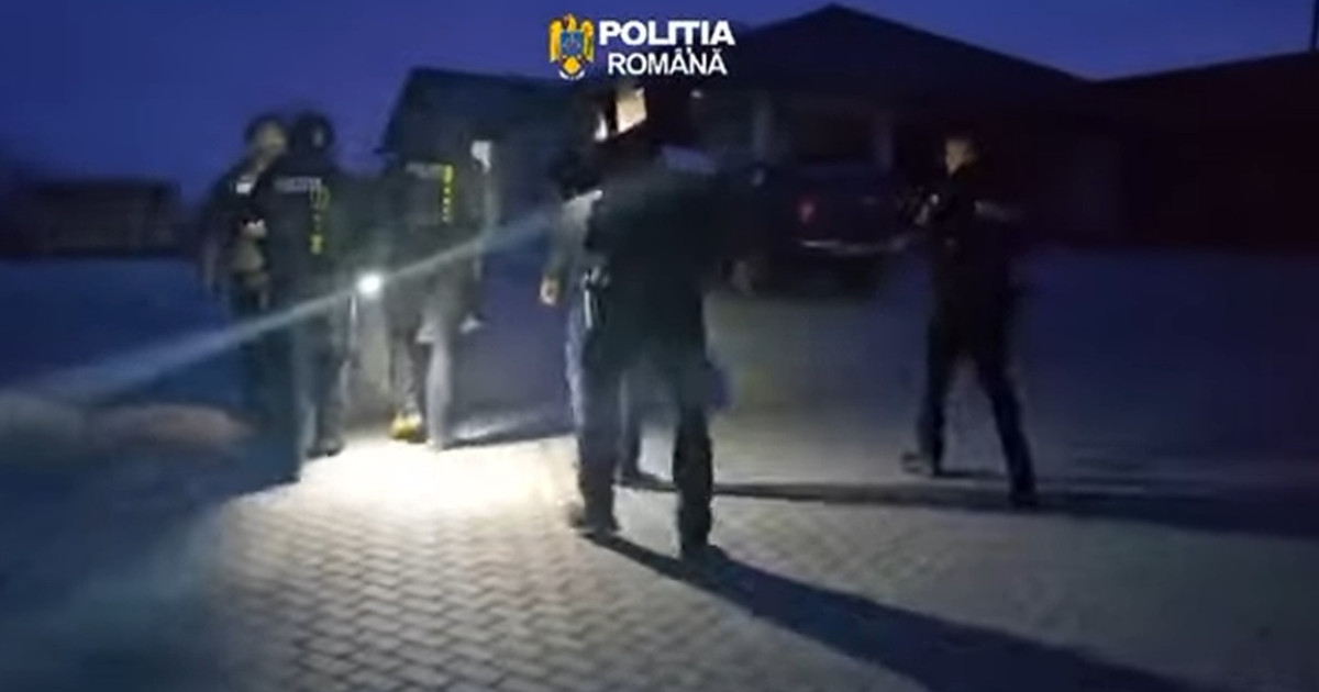 Racordările ilegale la rețeaua de electricitate din Mureș: O analiză detaliată a perchezițiilor și implicațiilor acestora