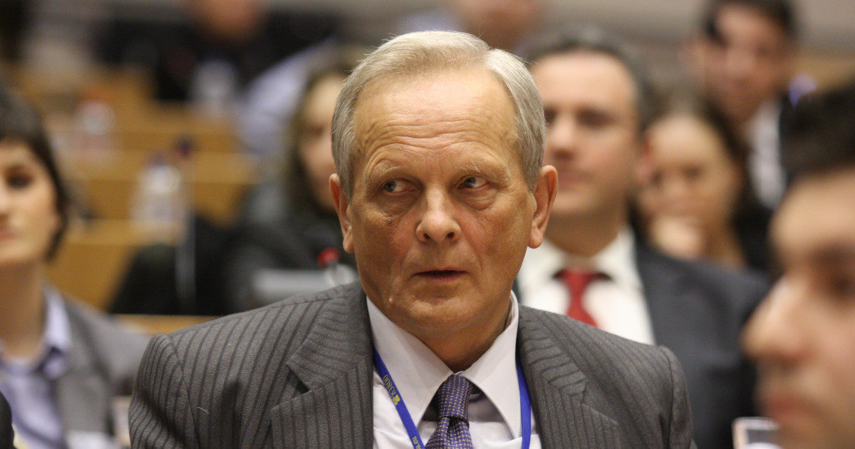Theodor Stolojan: Avertizări despre viitorul României în fața instabilității politice și economice