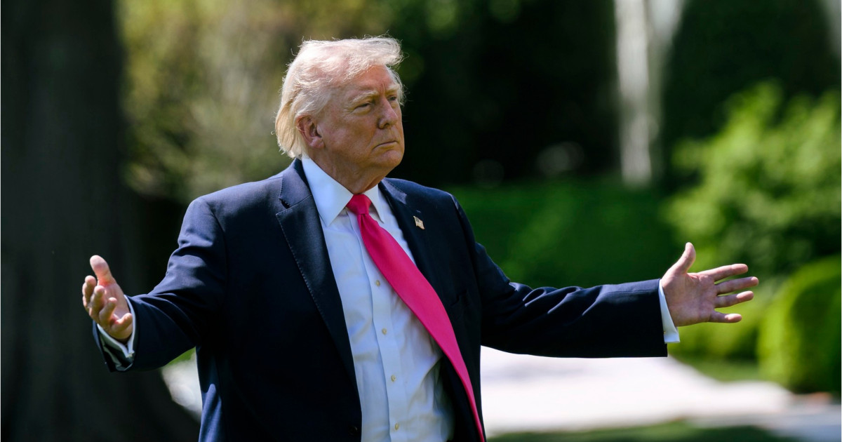 De ce Donald Trump a evitat ocuparea Insulei Kharg: Analiza strategiei și temerilor din spatele deciziilor politice