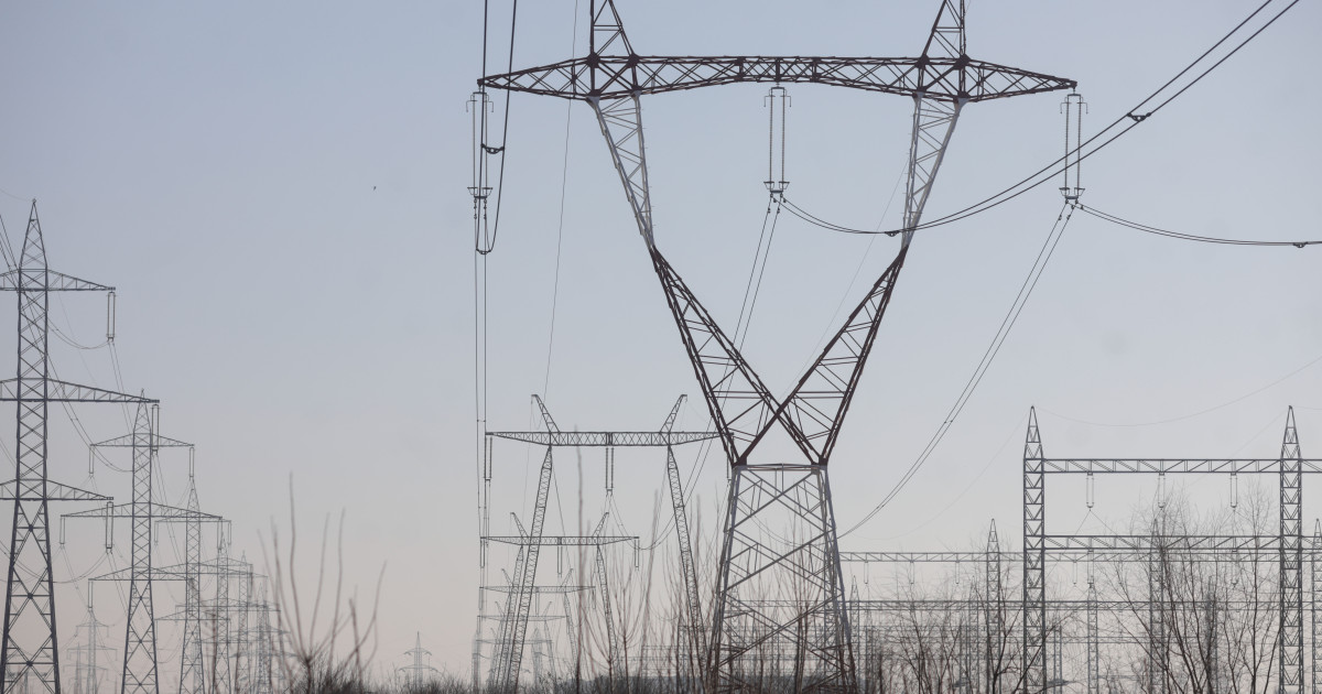 România în fața unei provocări energetice: 80.000 MW de avize de racordare și viitorul consumului energetic
