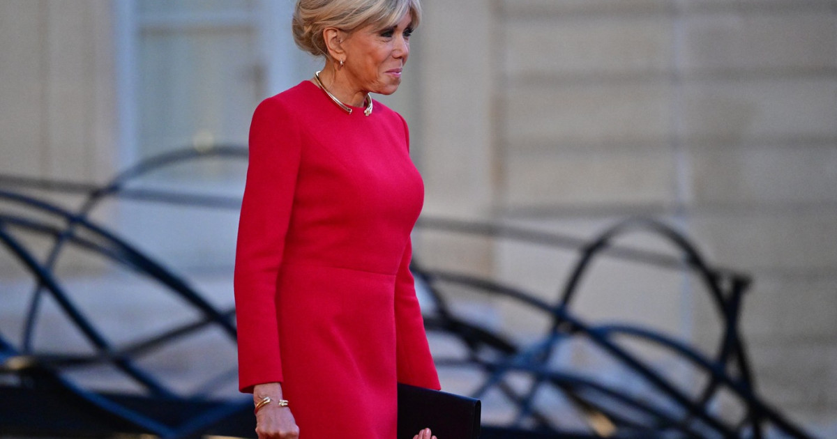 Reflecții asupra întunecimii lumii: Brigitte Macron, o primă doamnă în lupta cu prejudecățile și ura