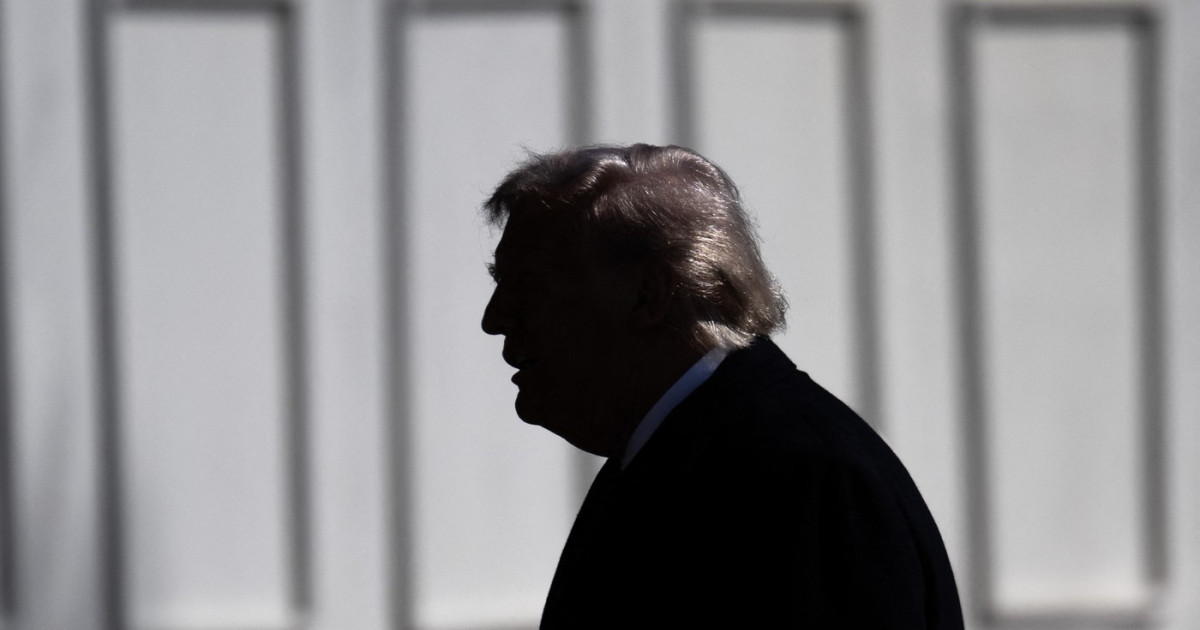 Tensiuni în Strâmtoarea Ormuz: Criza Iraniană și Strategiile lui Donald Trump