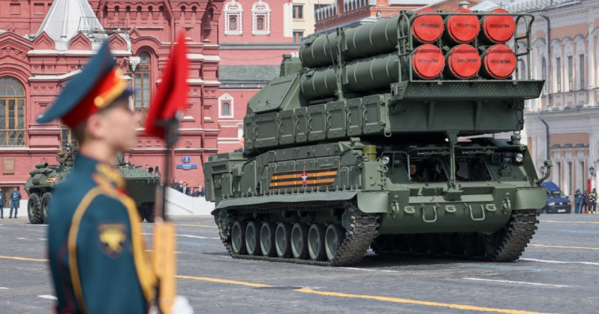 Parada de 9 Mai de la Moscova: O Abordare Fără Echipament Militar și Semnificațiile Sale