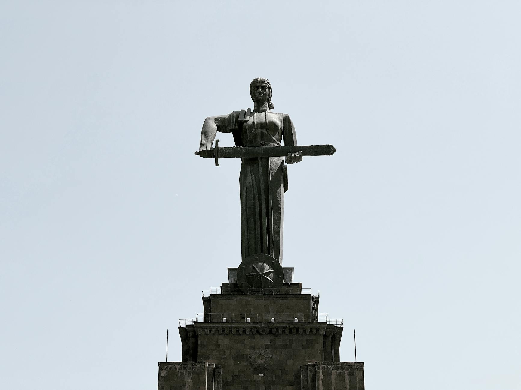Relațiile tensionate dintre Rusia și Armenia: O analiză a represaliilor economice și politice