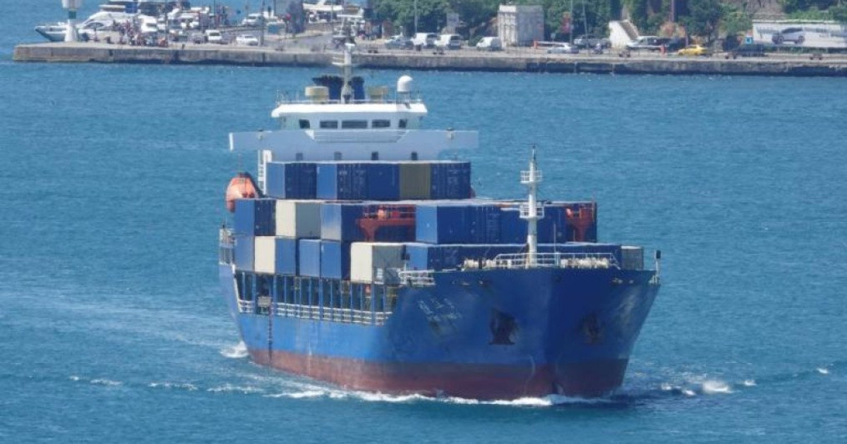 Starea Românilor pe Nava Sechestrată în Iran: Între Incertitudine și Speranță