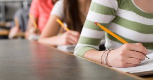 Reforma curriculară în învățământul liceal: O analiză detaliată a noilor programe școlare aprobate de Ministerul Educației
