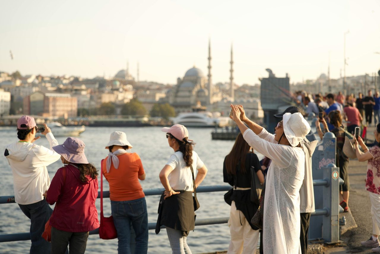 State si regiuni care au platit turistii pentru a vizita zona si atractiile turistice