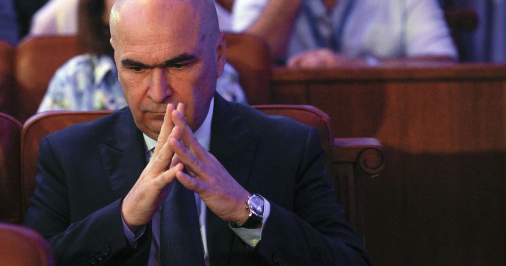 Politica Românească la Răscruce: PNL și Moțiunea de Cenzură Împotriva Premierului Bolojan