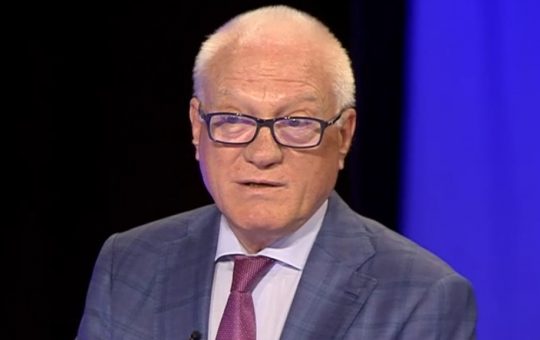 Valeriu Stoica și viitorul politic: Posibilitatea unui guvern AUR-PSD și implicațiile sale