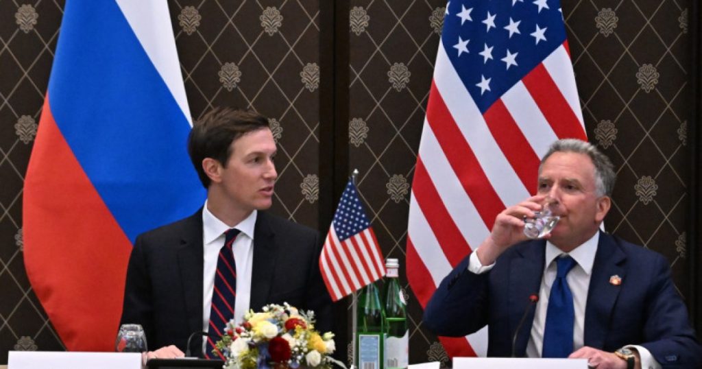 Diplomația în umbra războiului: Dilemele vizitei emisarilor lui Trump în Ucraina