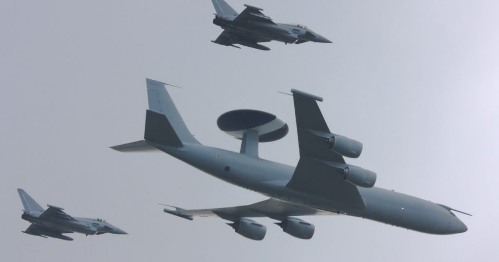 Pregătirile Norvegiei pentru o Potențială Confruntare Militară: Avertismentele Generale și Tensiunile din Regiunea Arctică