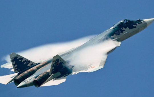 Ucraina Lovește Adânc în Inima Rusiei: Distrugerea Avioanelor de Ultimă Generație și Impactul Războiului Modern