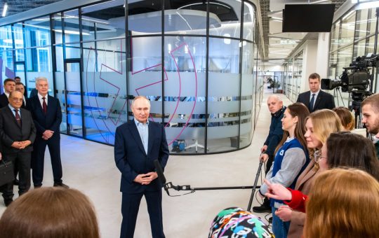 Strategia lui Putin: Creșterea numărului de studenți străini în Rusia și implicațiile acestui obiectiv ambițios