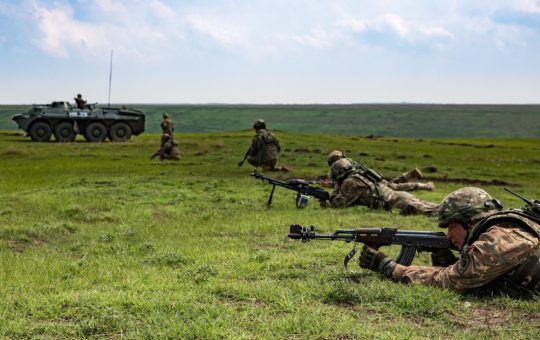Decizia Controversată de Alocare a Fondurilor pentru Armata Română: Cine Este Responsabil?