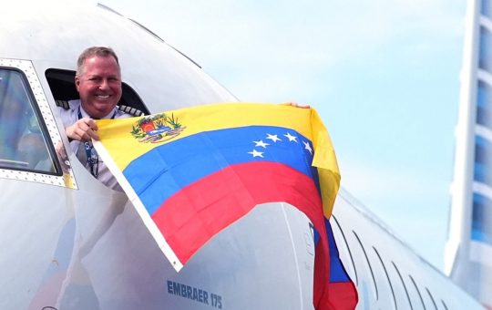 Reluarea legăturilor: Prima cursă comercială directă între SUA și Venezuela după 7 ani