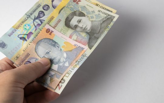 Sprijin financiar pentru pensionari în 2026: Detalii esențiale și implicații sociale
