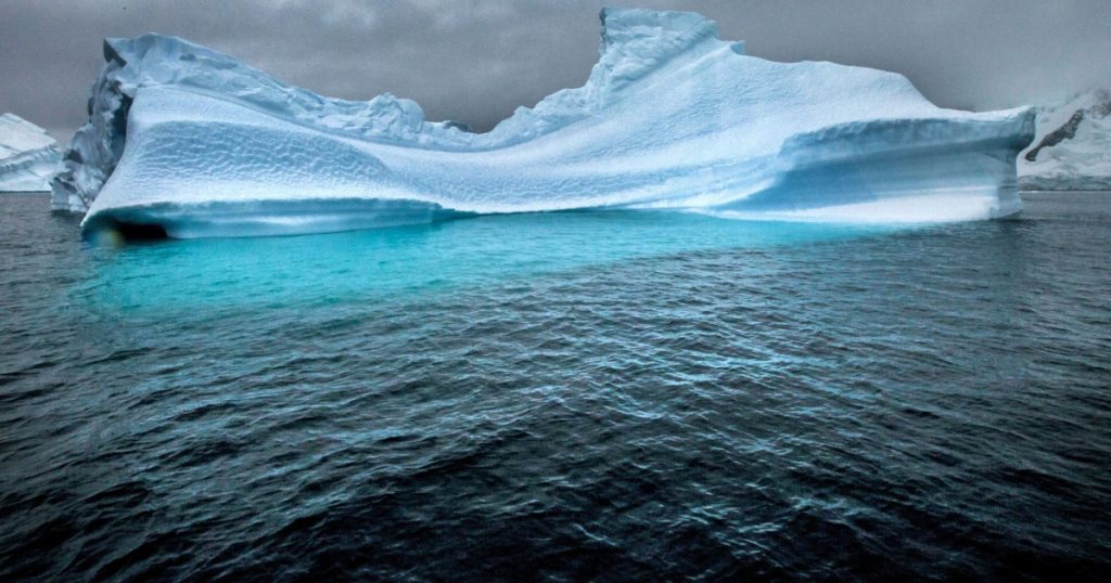 Încălzirea oceanică și impactul său asupra gheții antarctice: O amenințare globală în expansiune