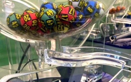 Reporturi record la Loto: Ce înseamnă pentru jucători și economia românească?