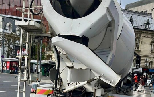 Betonierele și traficul din București: O analiză a legalității și a impactului asupra orașului