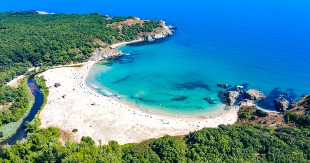 Impactul trecerii la euro în Bulgaria: Prețuri șocante pentru turiștii români